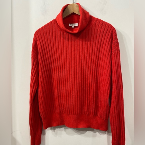 Reiss Clarisse Cherry Red Ribbed Turtleneck Wool Blend Pullover Sweater S - Picture 2 of 9